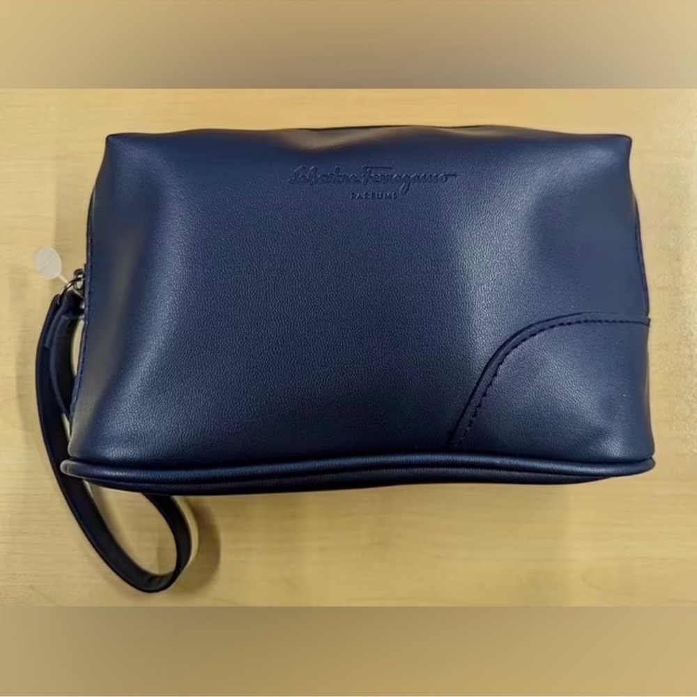 Salvatore Ferragamo x Turkish Airlines Toiletry bag